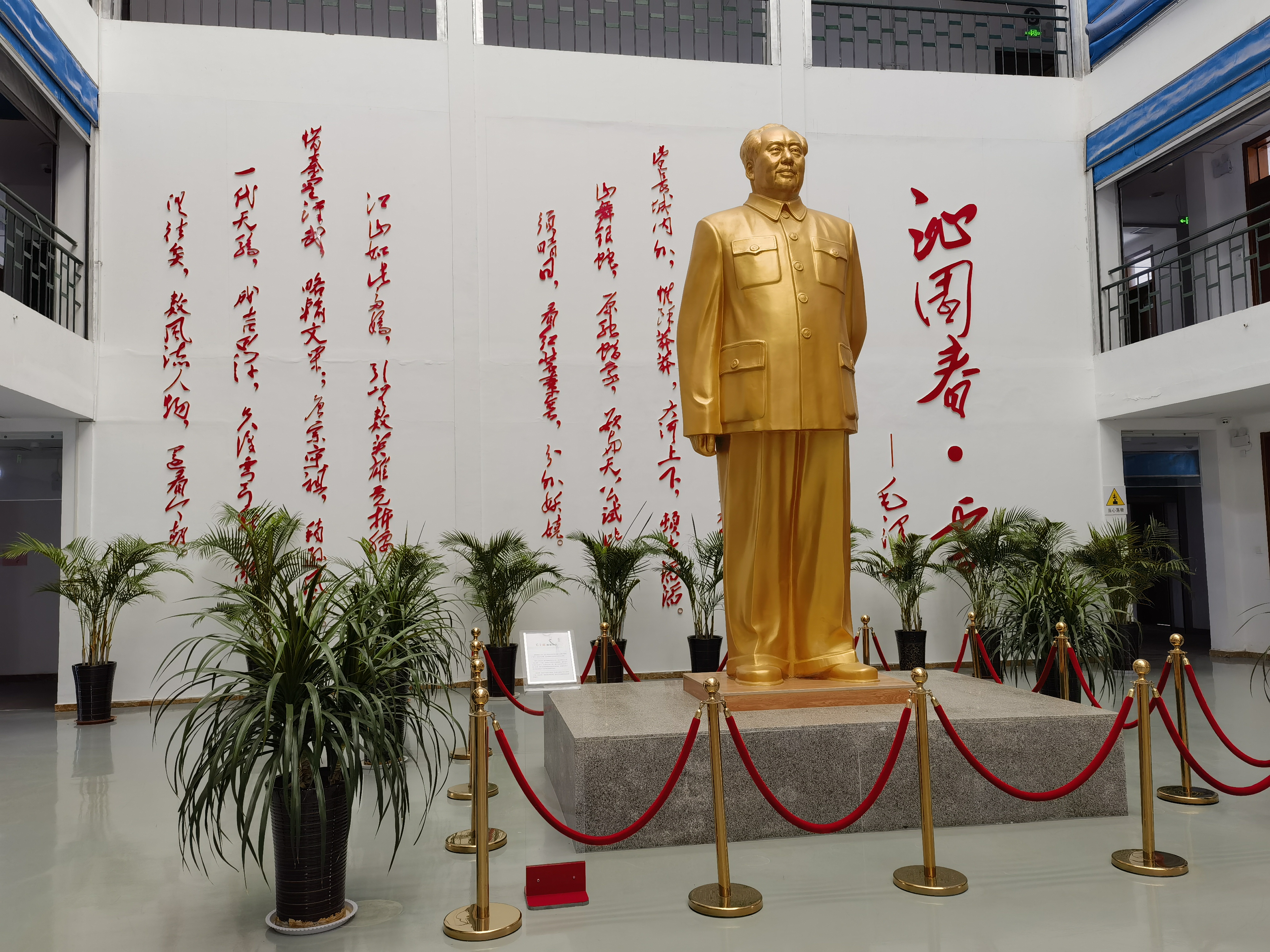 看伟人如何轻松化解苏联核威胁