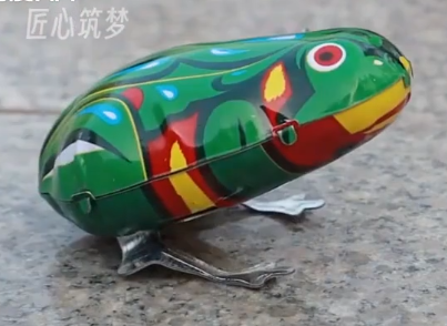 纯机械也能造出活蹦乱跳的青蛙