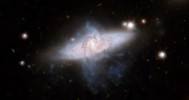 这两个星系撞了还是没撞