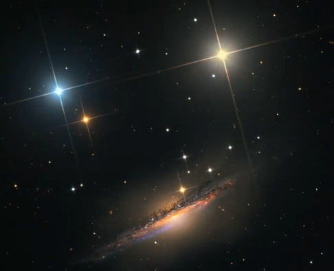 夜空中的宇宙笑脸